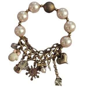 BetseyโJohnsonโWinterโBracelet